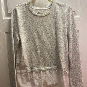 vineyards vines sweatshirt with ruffle